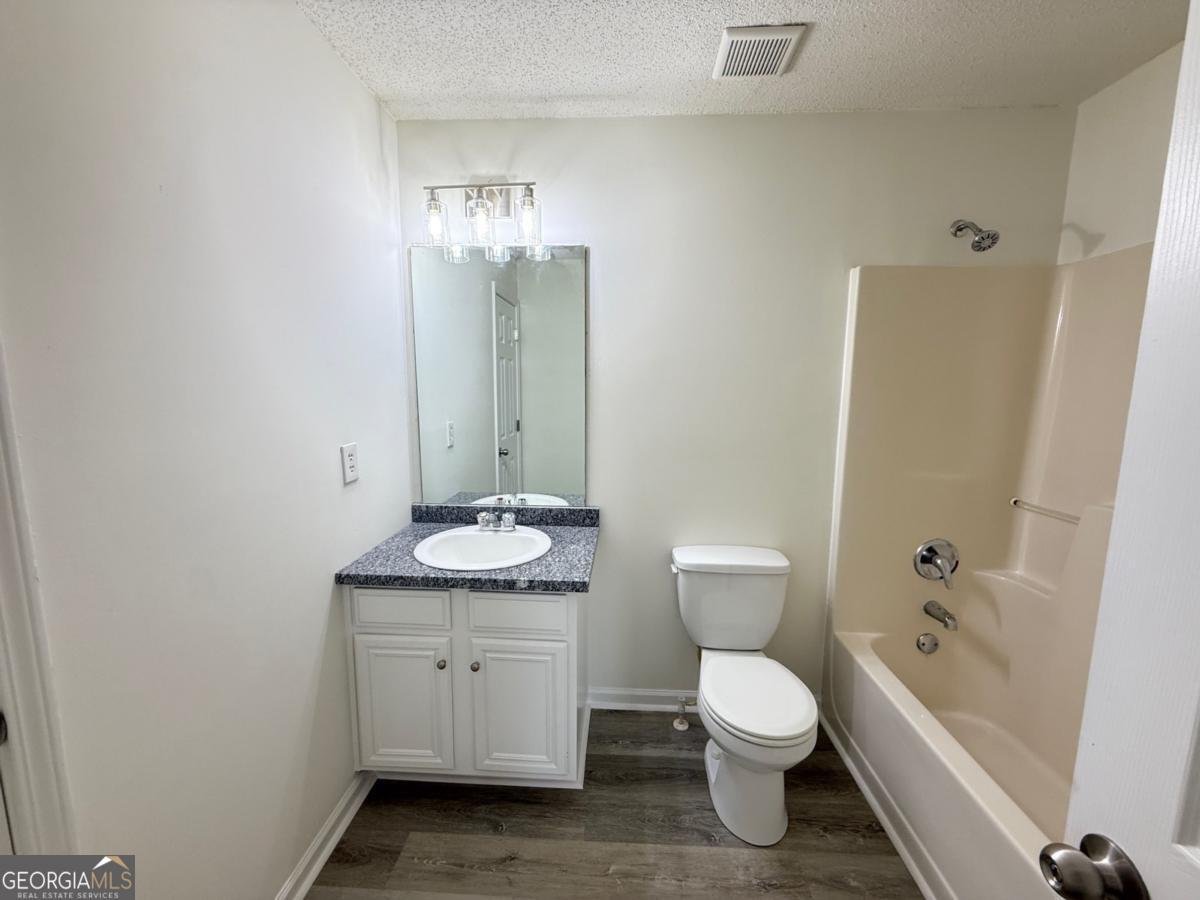 4466 Estate Street Atlanta - 34