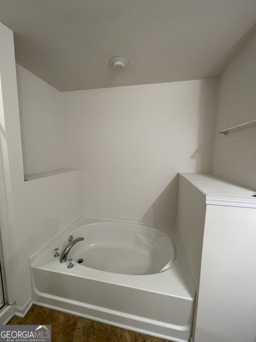 4494 Black Hills Drive Acworth - 36