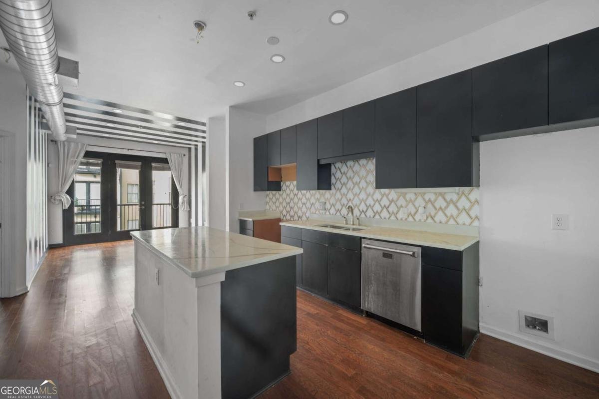 5300 Peachtree Road Atlanta - 9