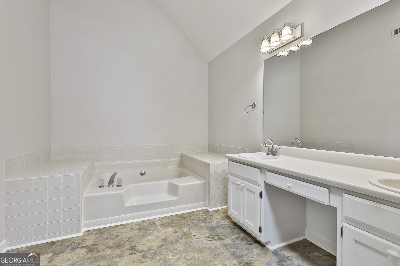 638 Grecken Green Peachtree City - 24