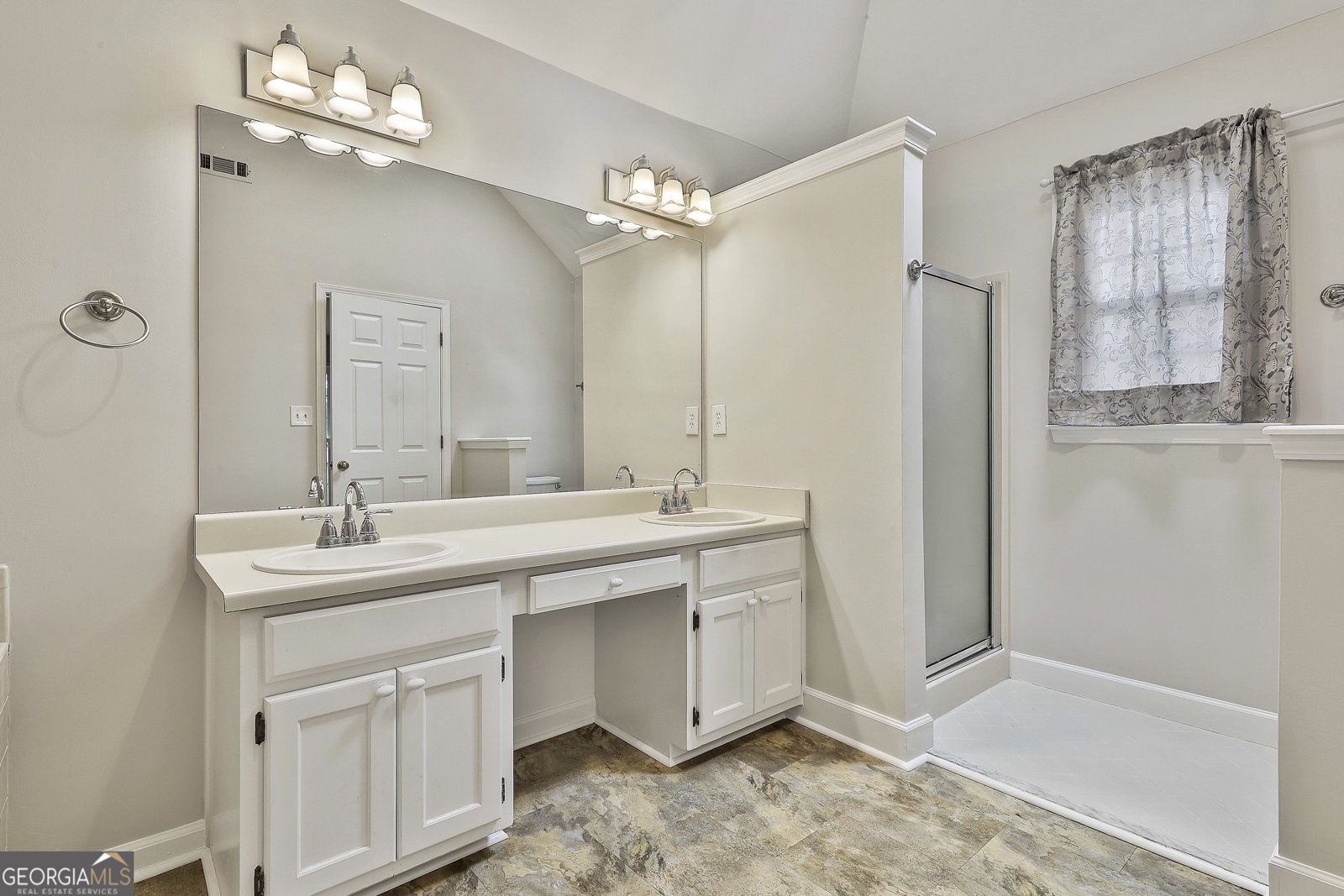 638 Grecken Green Peachtree City - 25