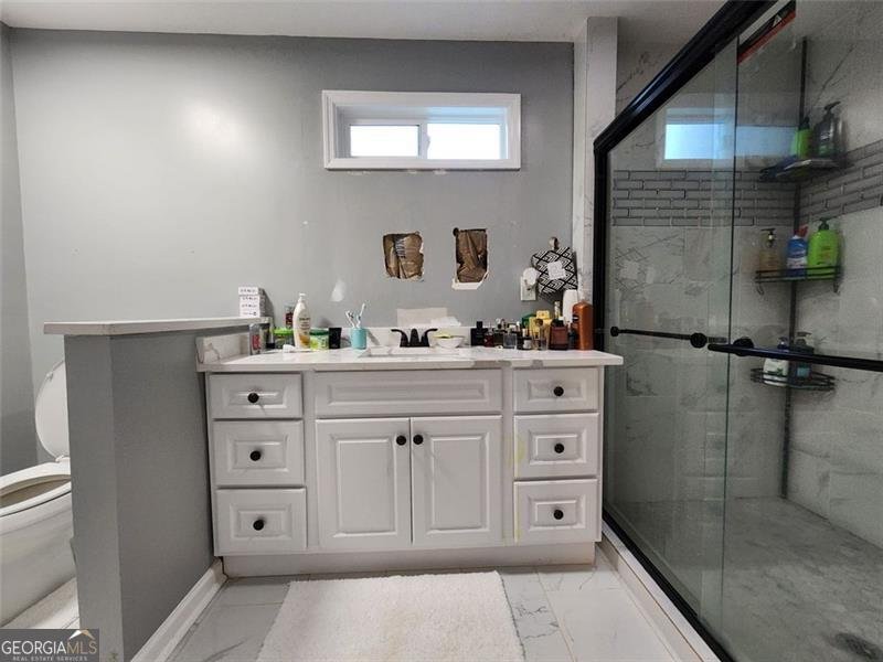 225 JON JEFF Drive Lilburn - 18