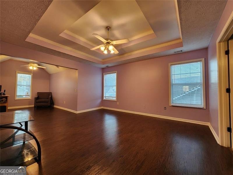 225 JON JEFF Drive Lilburn - 22