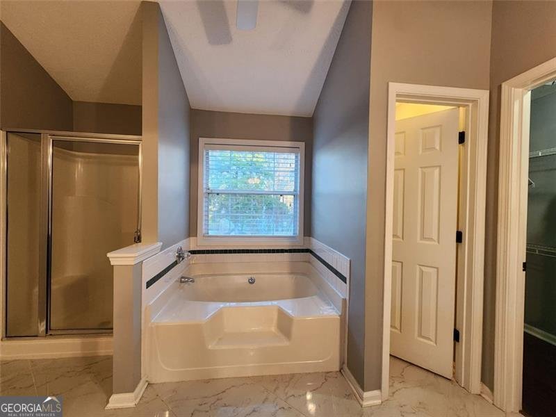 225 JON JEFF Drive Lilburn - 3