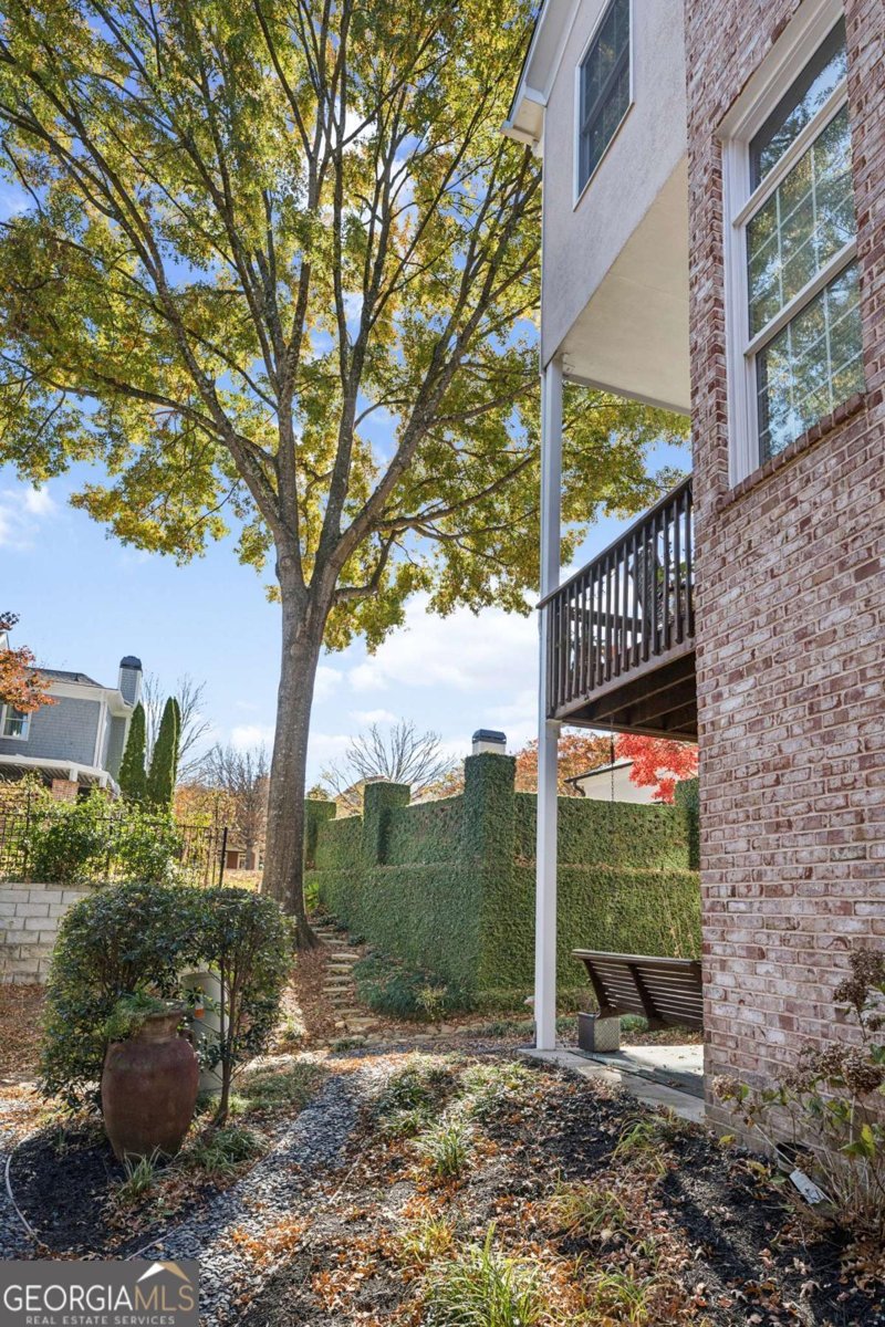 987 EMORY PARC Place Decatur - 31