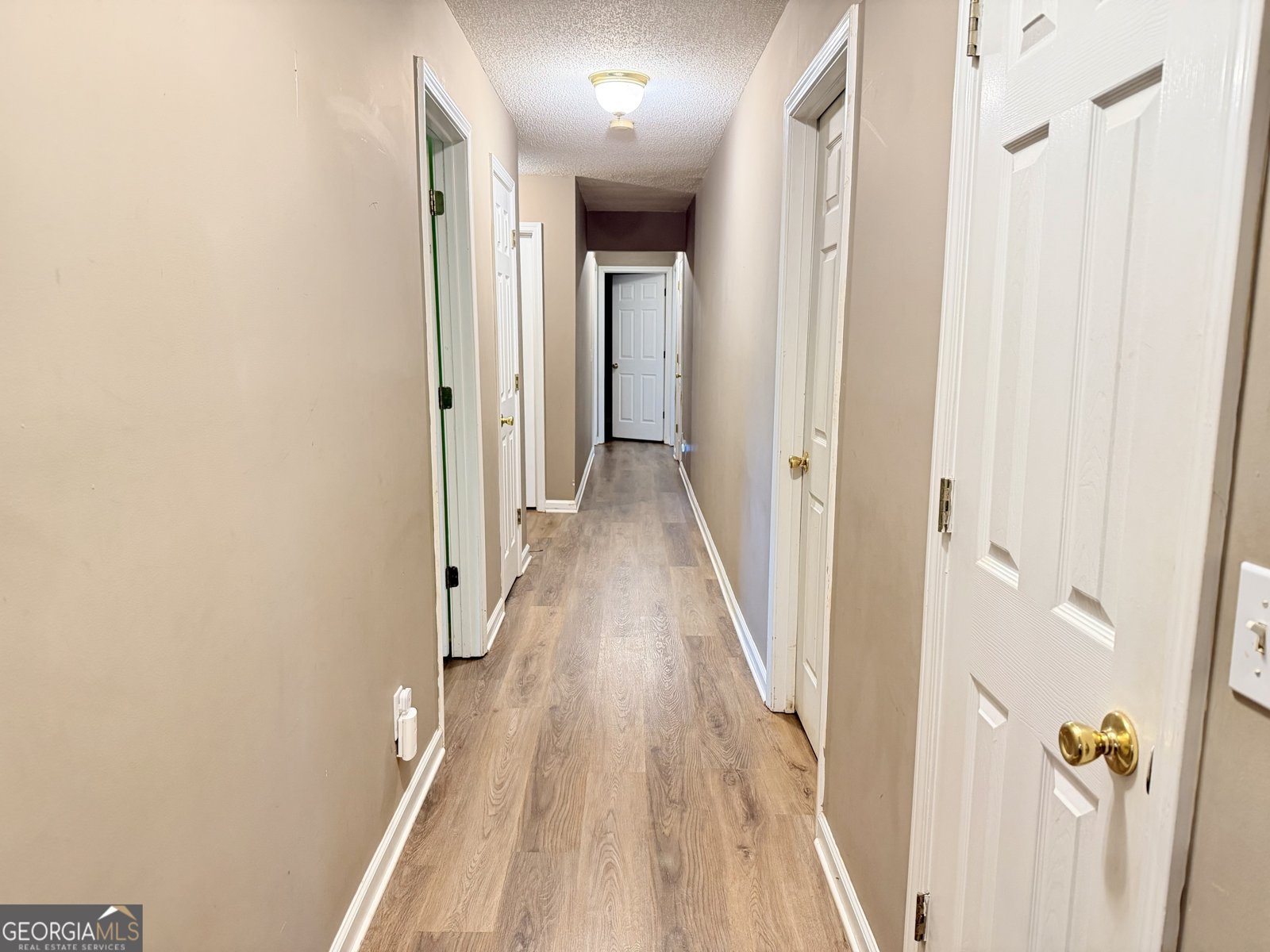 154 Stacey Drive Cleveland - 13