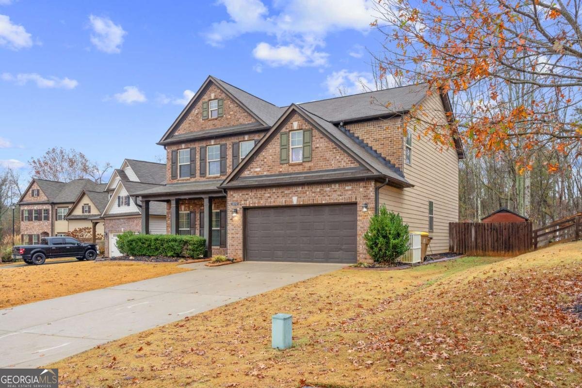 3910 Pleasant Woods Drive Cumming - 3