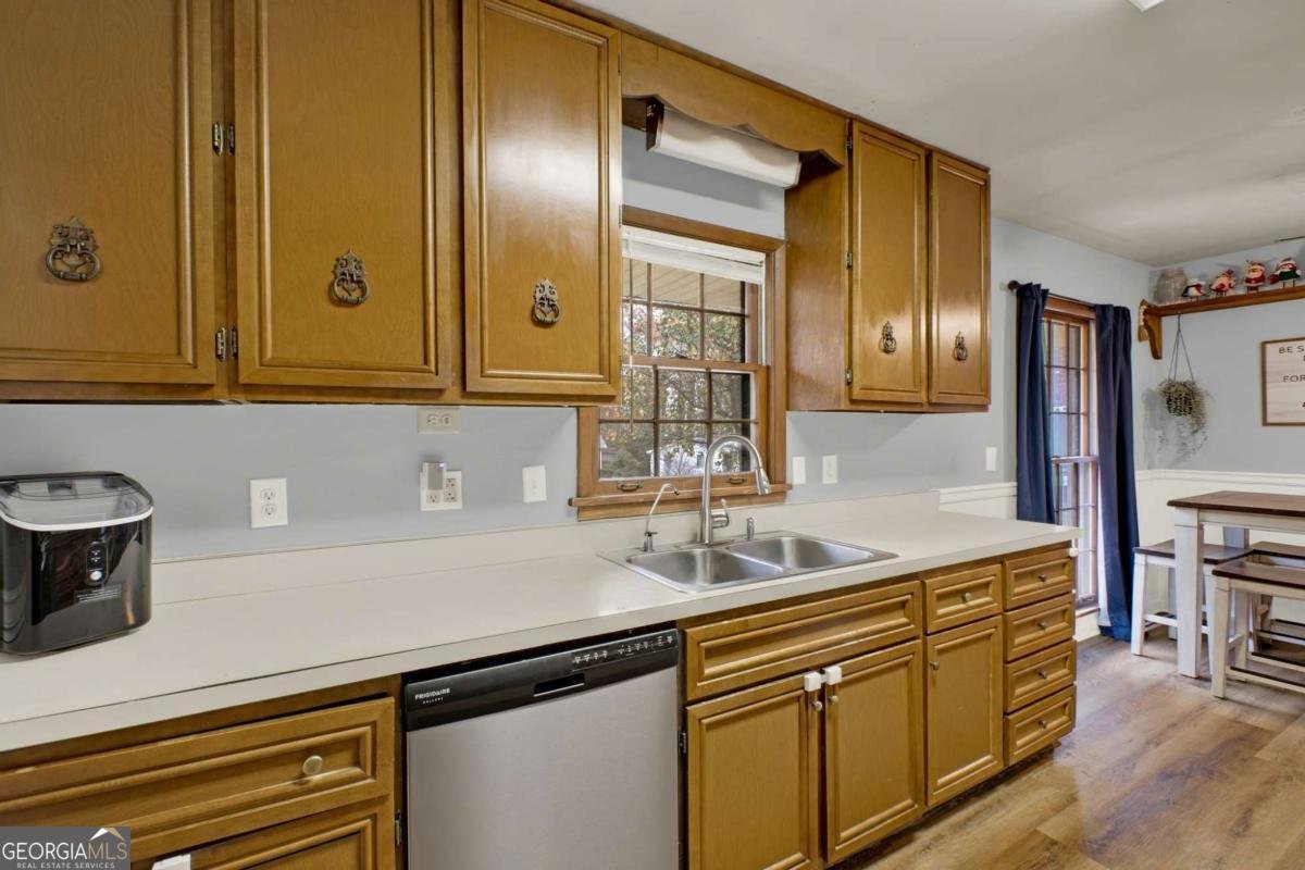 1756 Kimberly Drive Marietta - 17