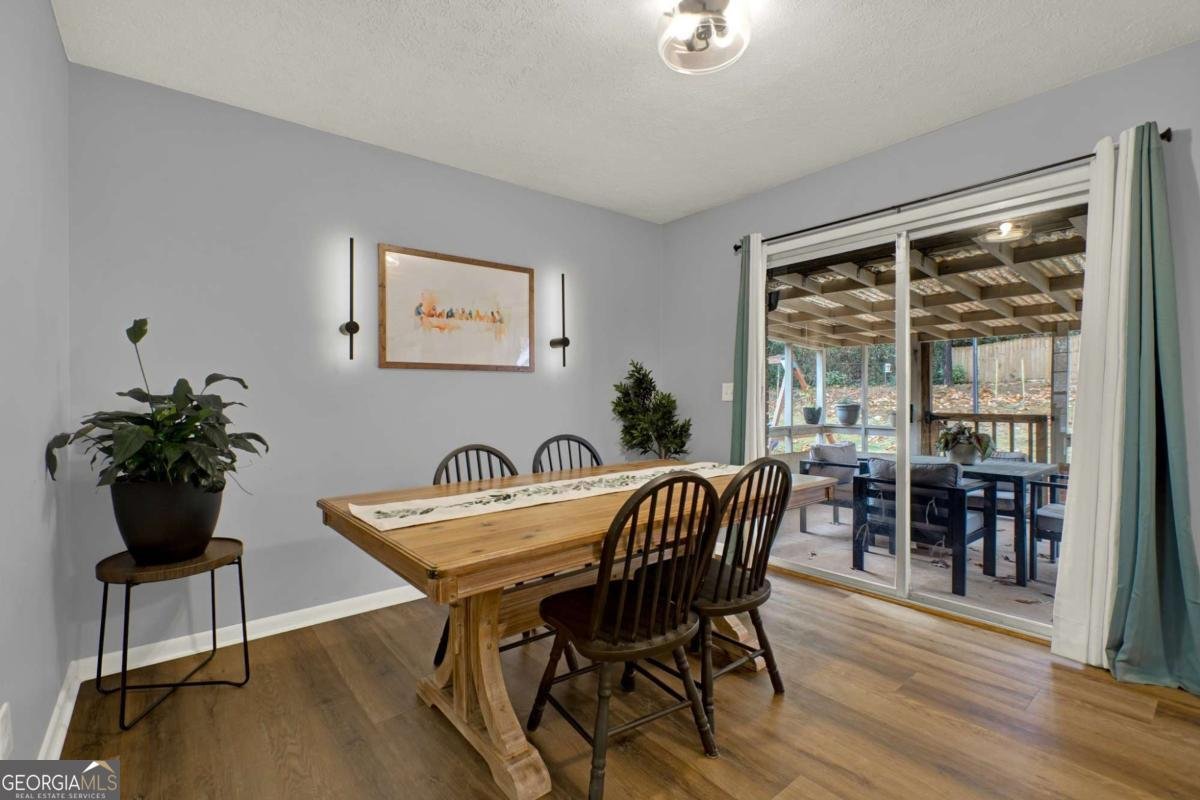 1756 Kimberly Drive Marietta - 27