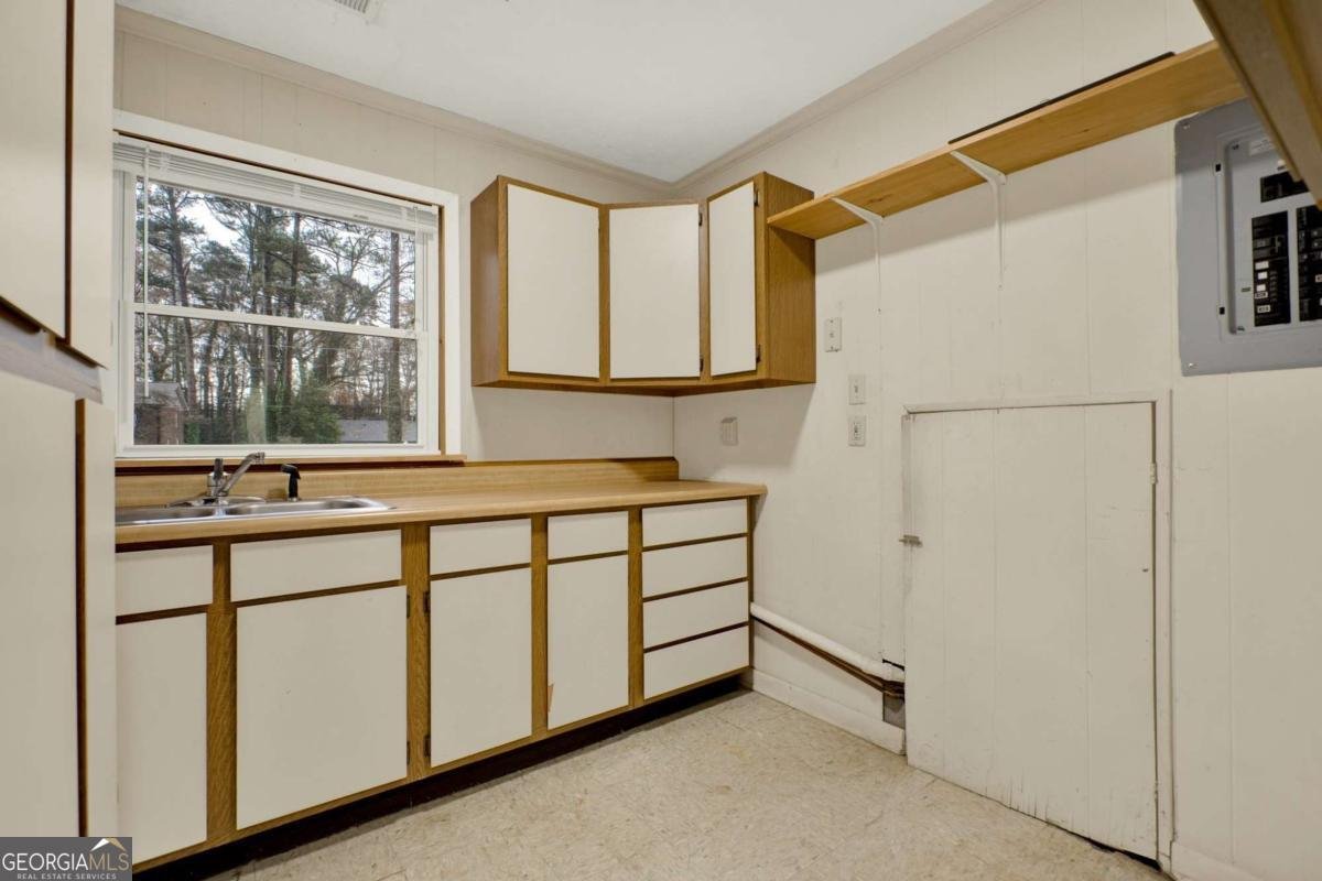 1756 Kimberly Drive Marietta - 45