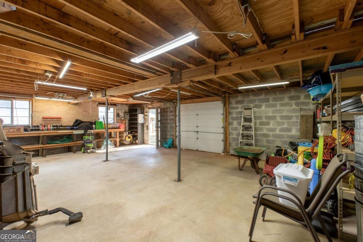 1756 Kimberly Drive Marietta - 55