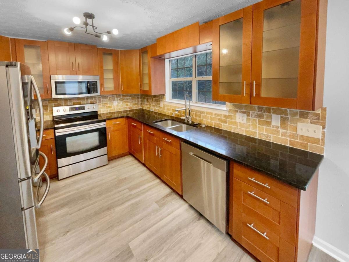 3785 Montrose Pond Walk Duluth - 13