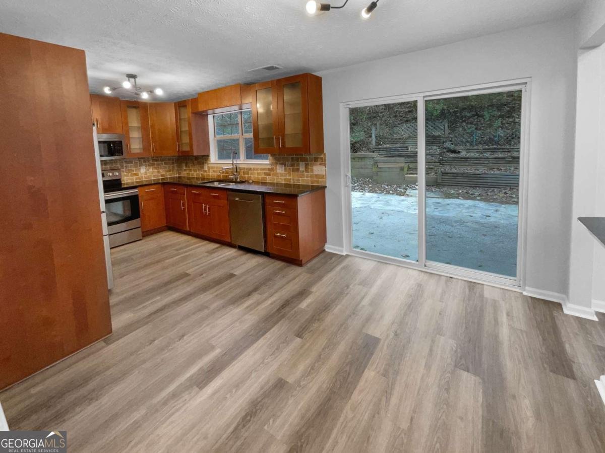 3785 Montrose Pond Walk Duluth - 17