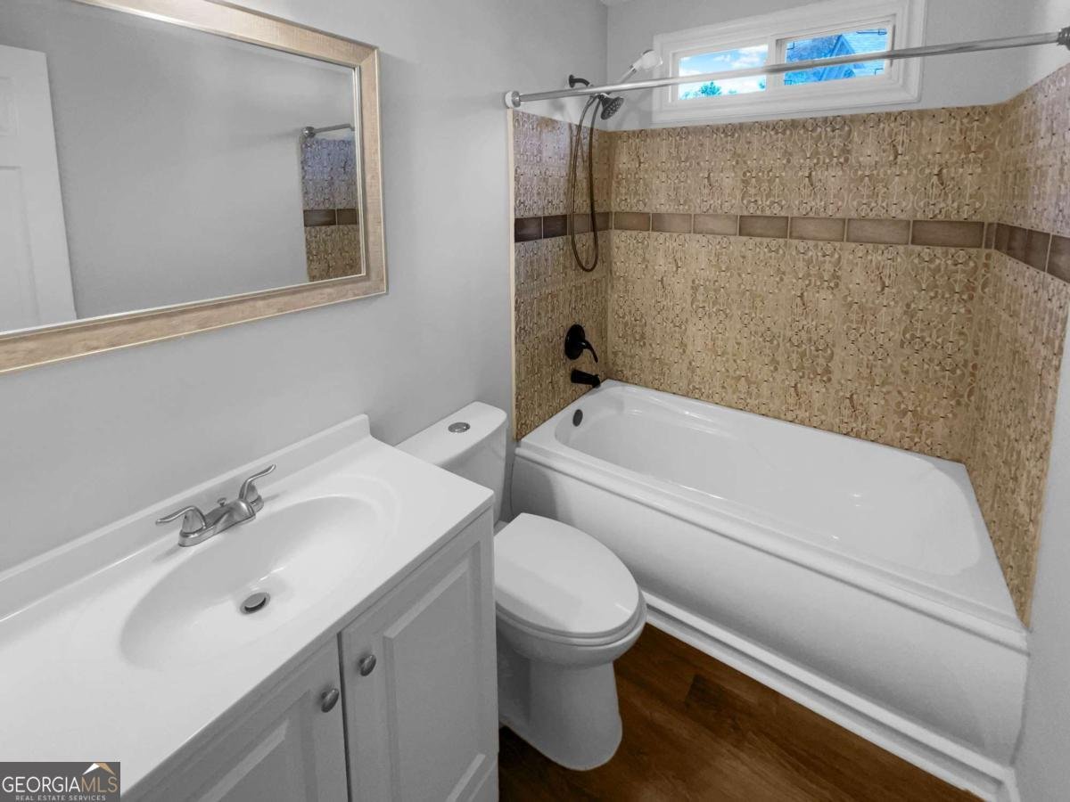 3785 Montrose Pond Walk Duluth - 47