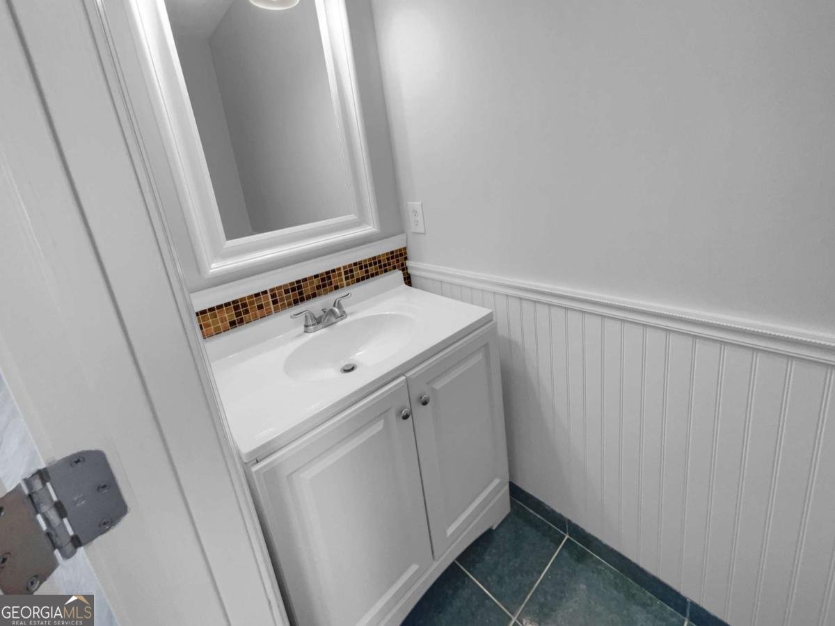 3785 Montrose Pond Walk Duluth - 50