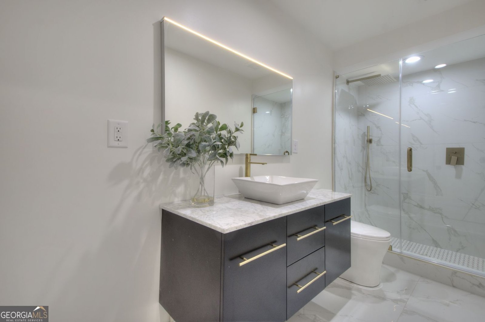 7235 Thornhill Ln Atlanta - 30