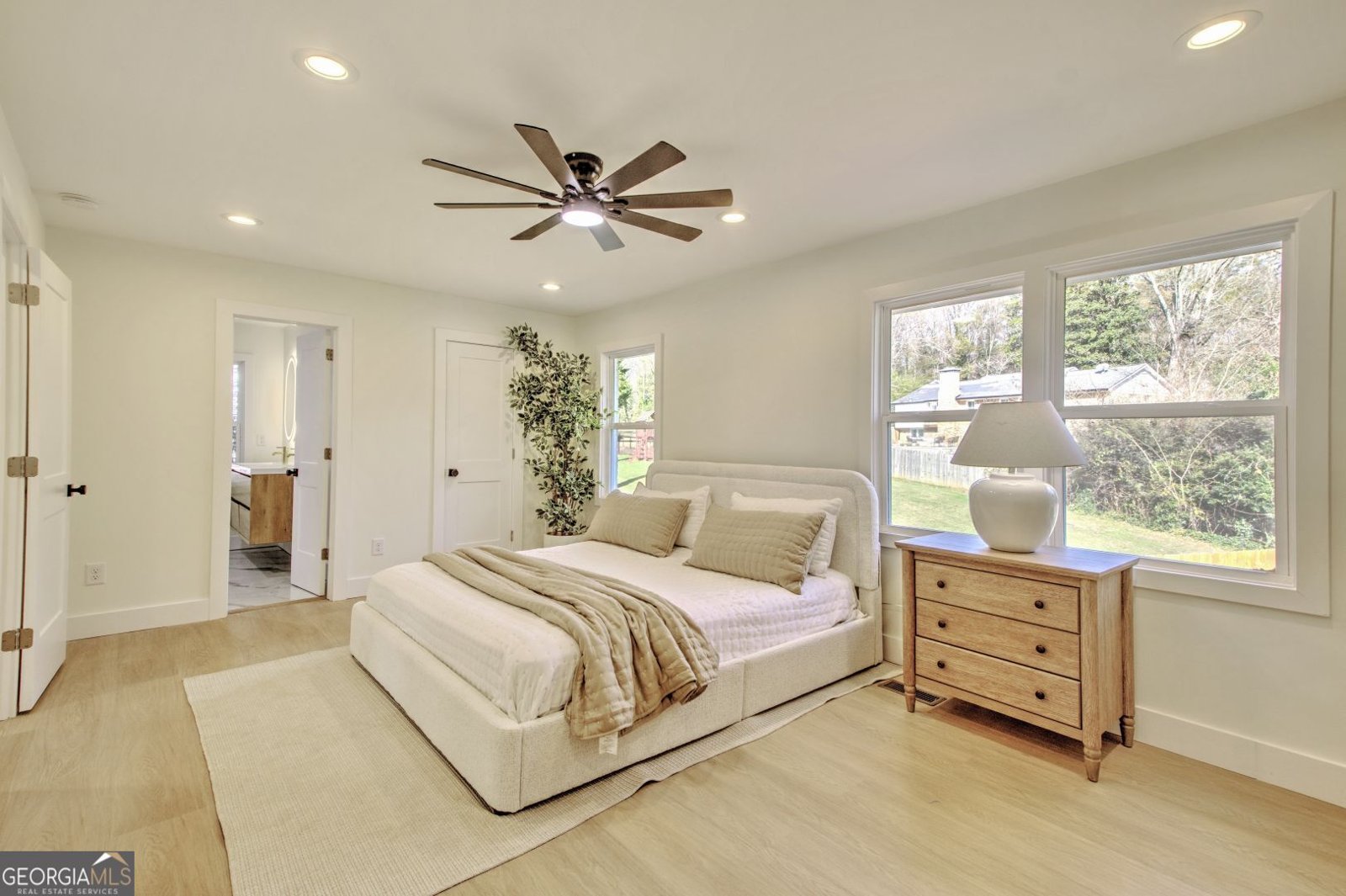 7235 Thornhill Ln Atlanta - 33