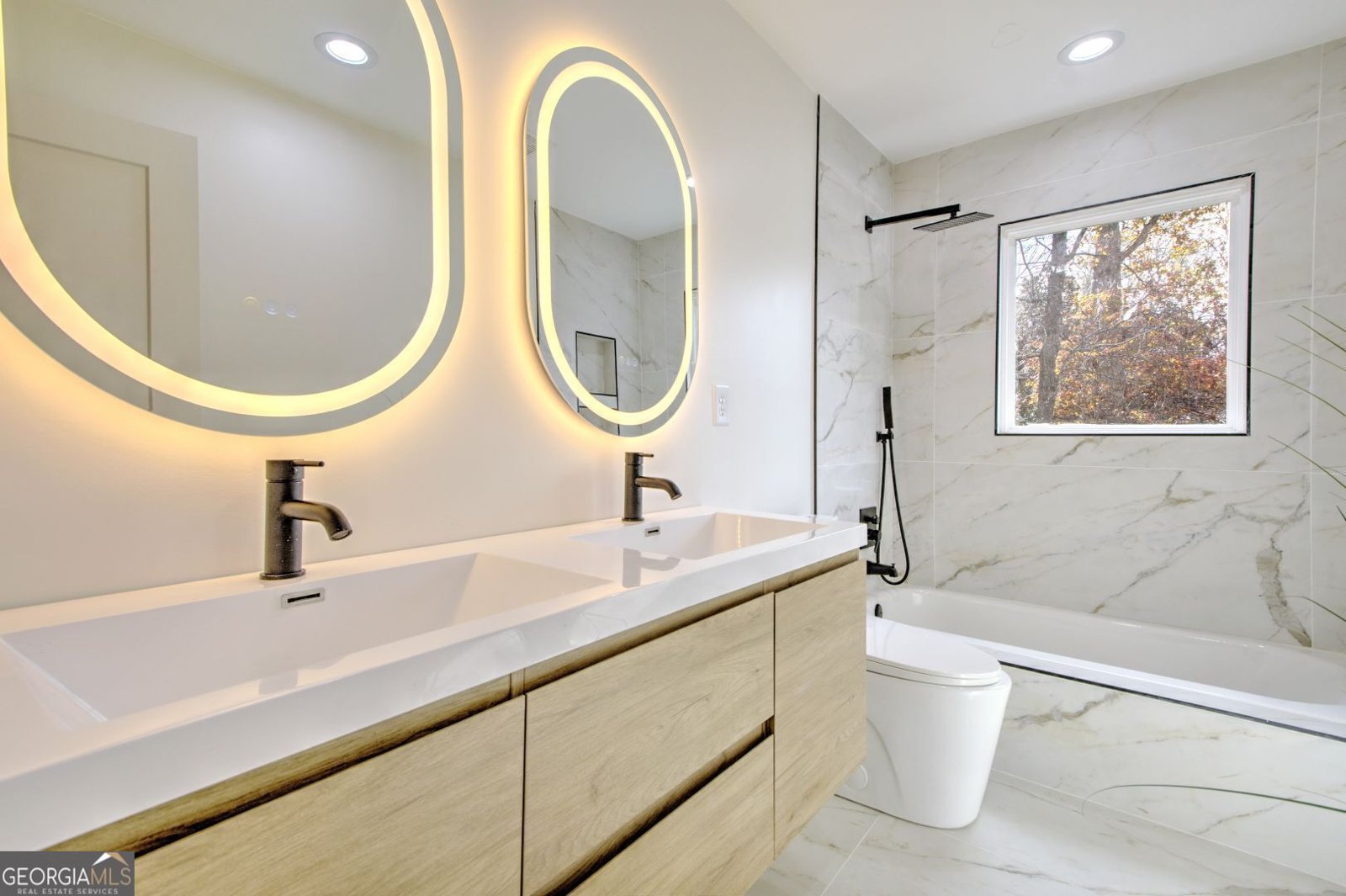 7235 Thornhill Ln Atlanta - 39