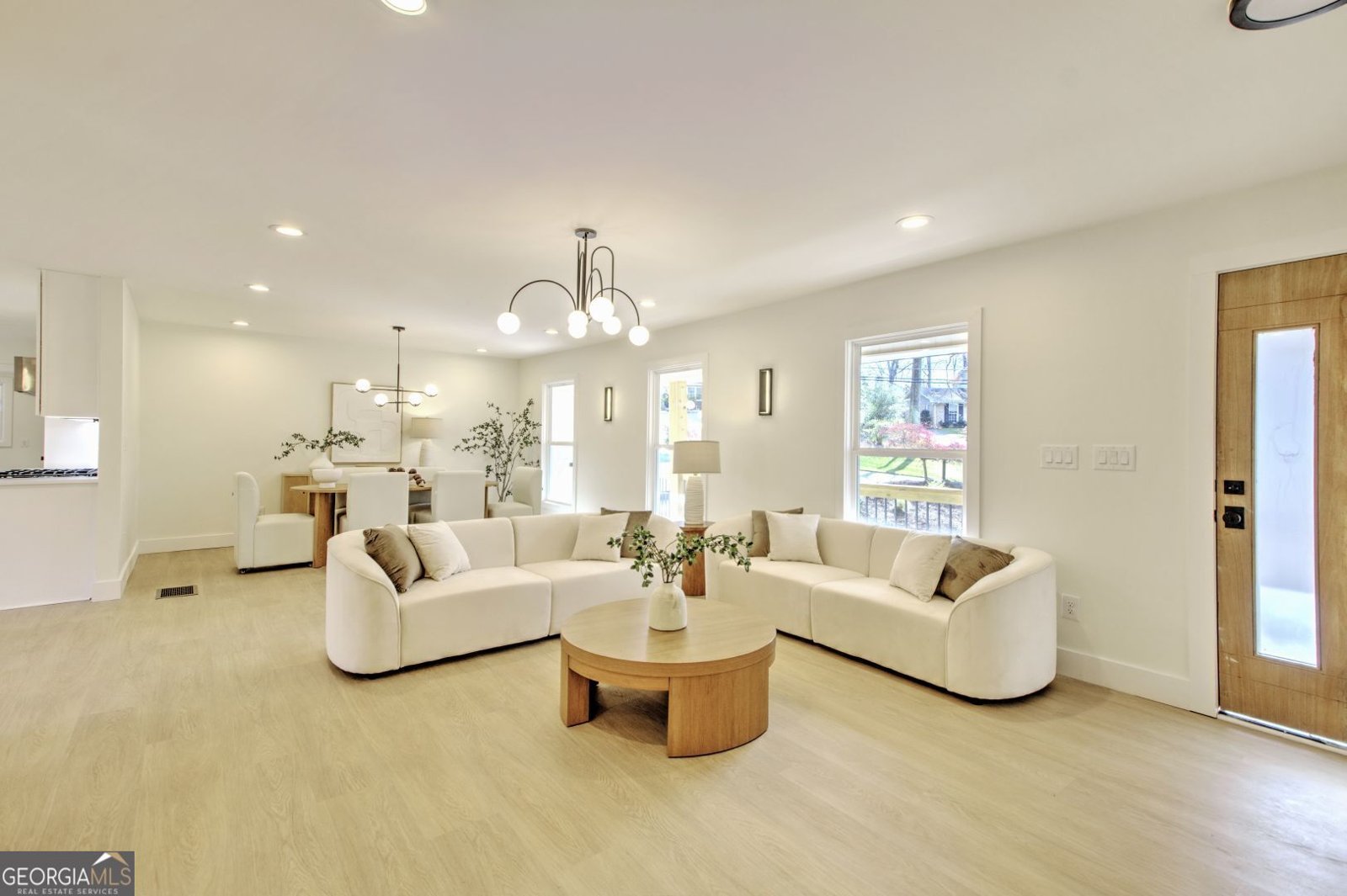 7235 Thornhill Ln Atlanta - 7