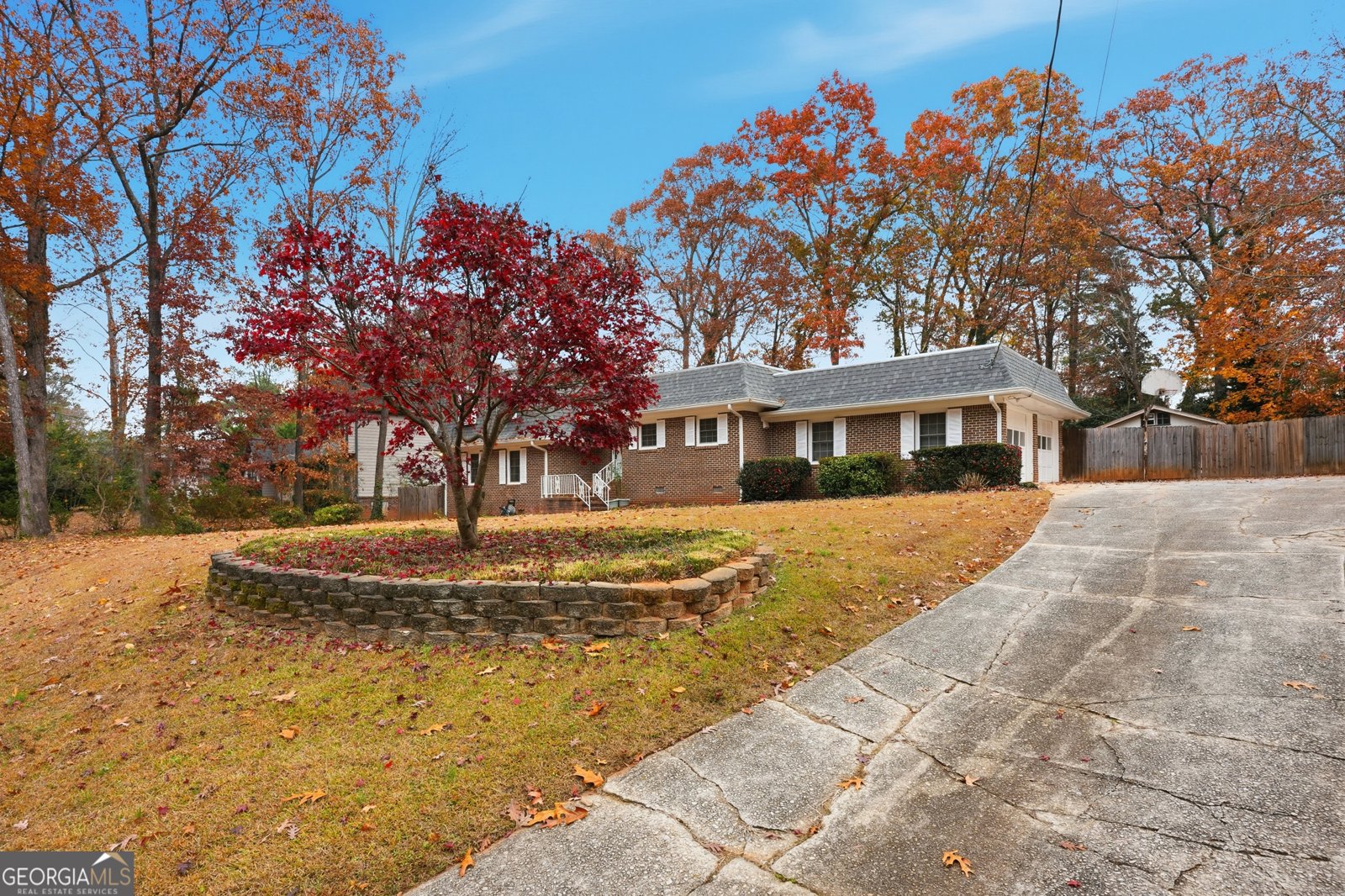 747 John Alden Road Stone Mountain - 2