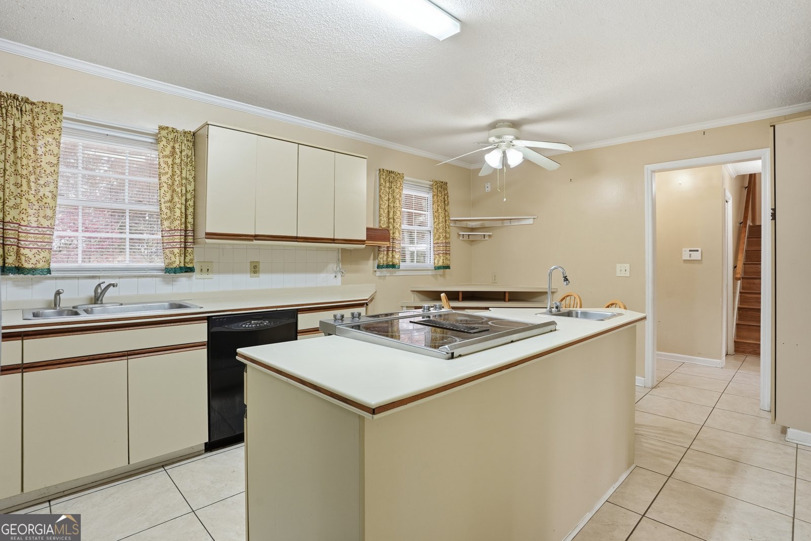 747 John Alden Road Stone Mountain - 8