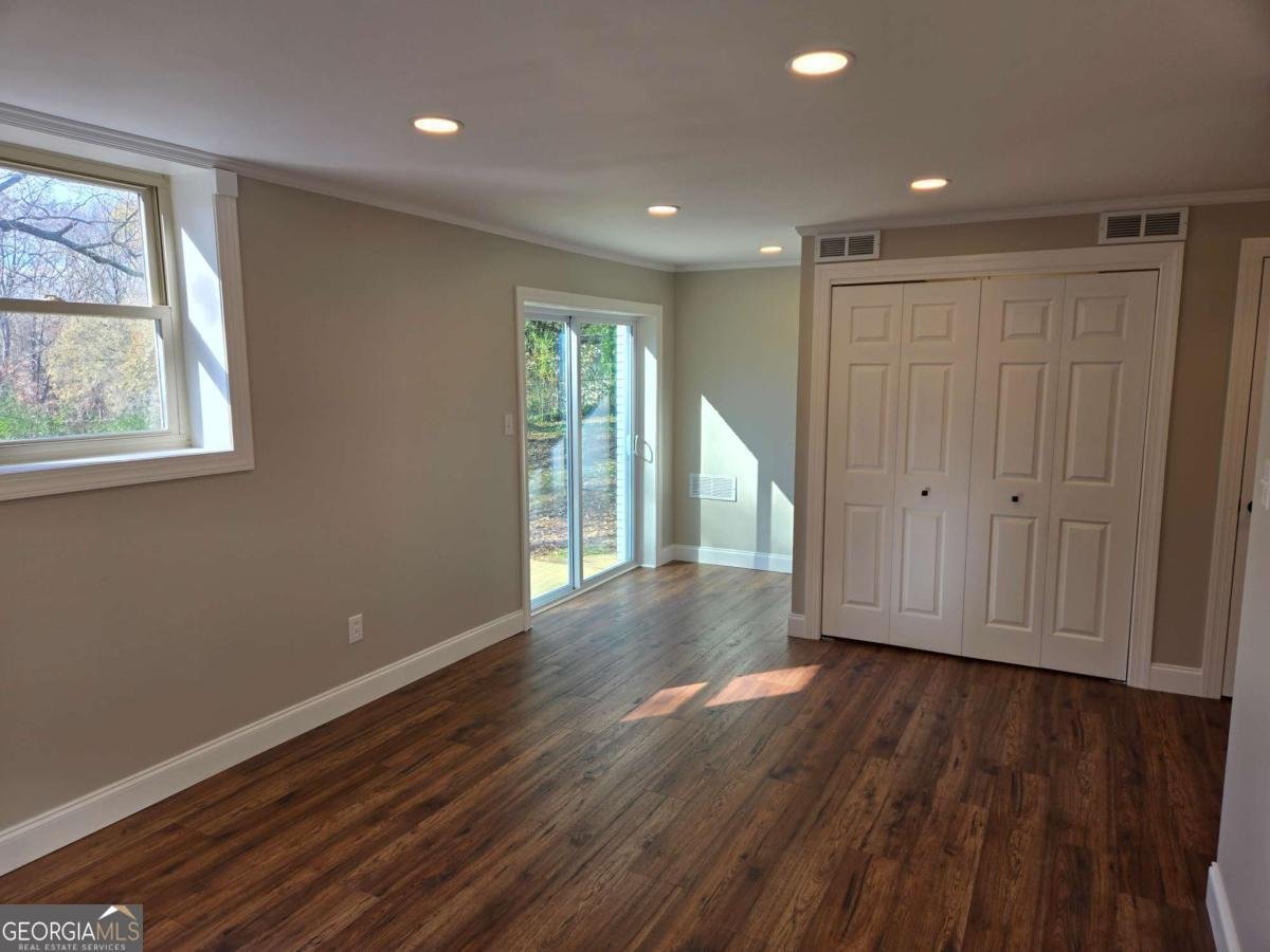 2730 Wayman Drive Gainesville - 29