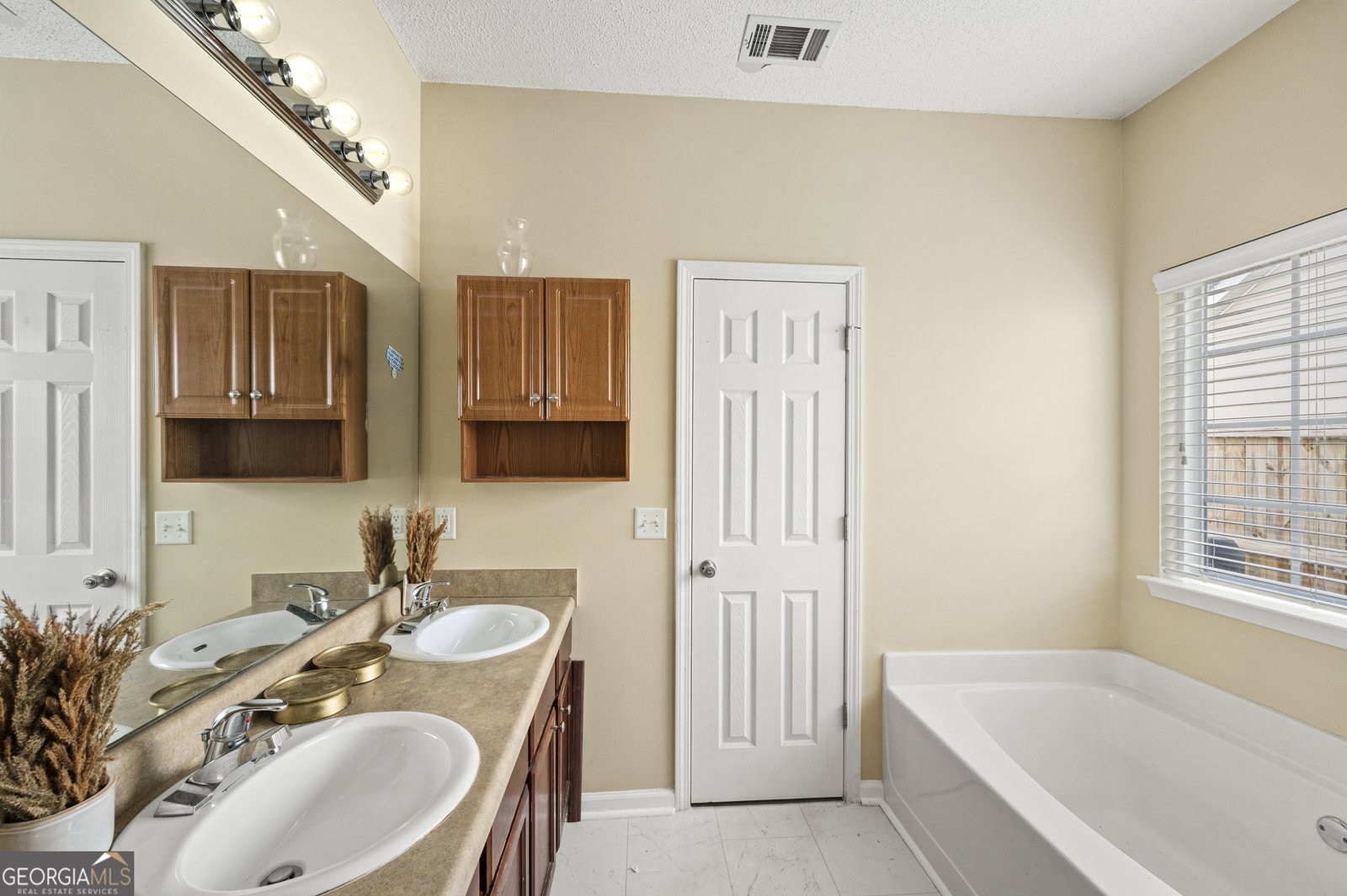 2162 Capella Circle South Fulton - 12