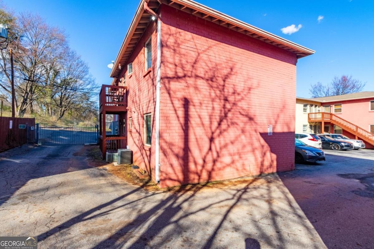 561 Formwalt Street Atlanta - 22