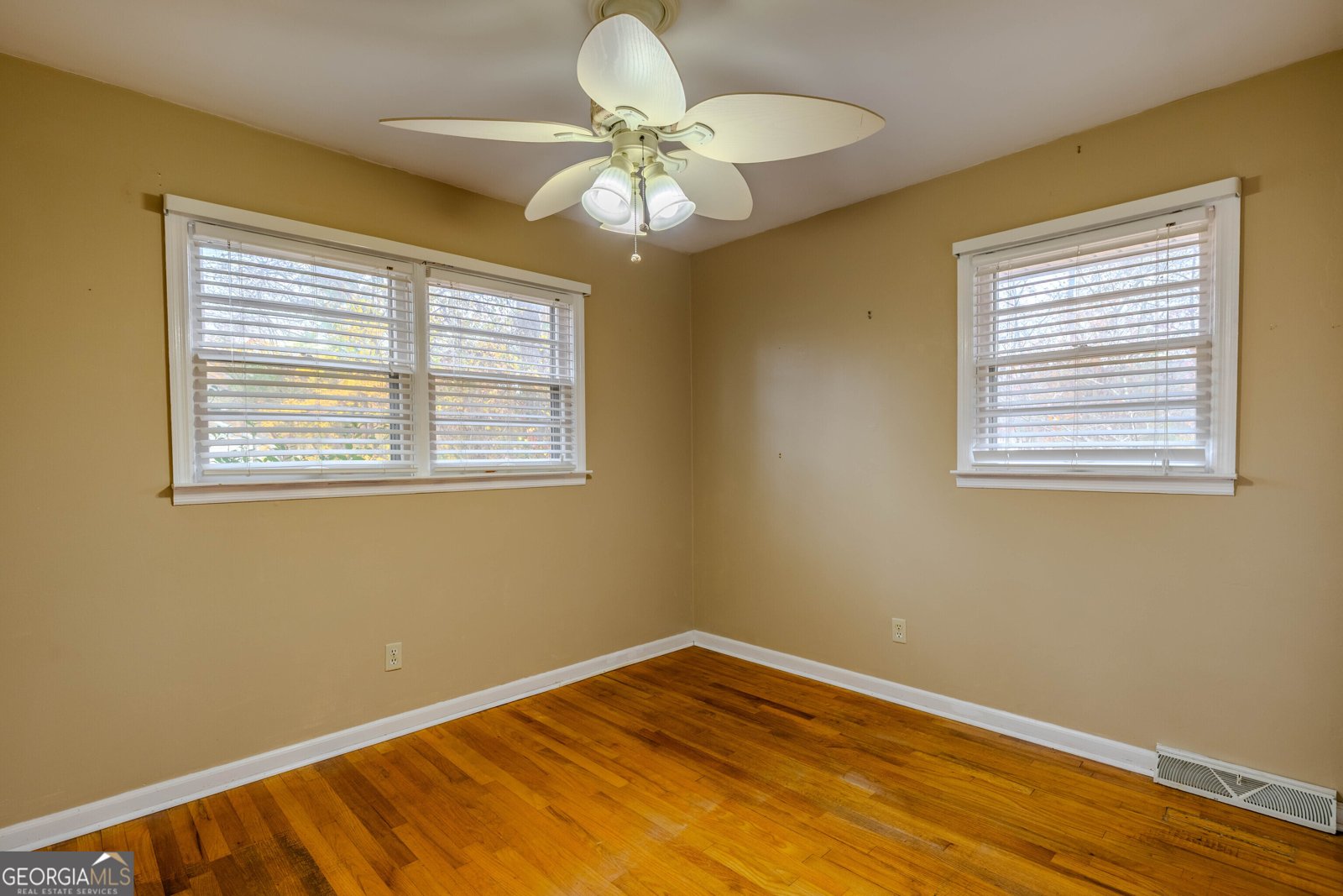 19 Lovell Street Rome - 16