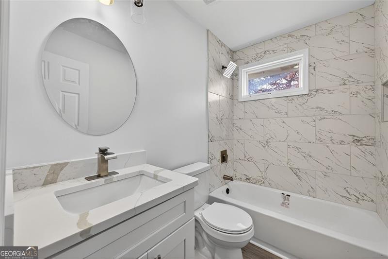 440 Larchmont Drive Atlanta - 18