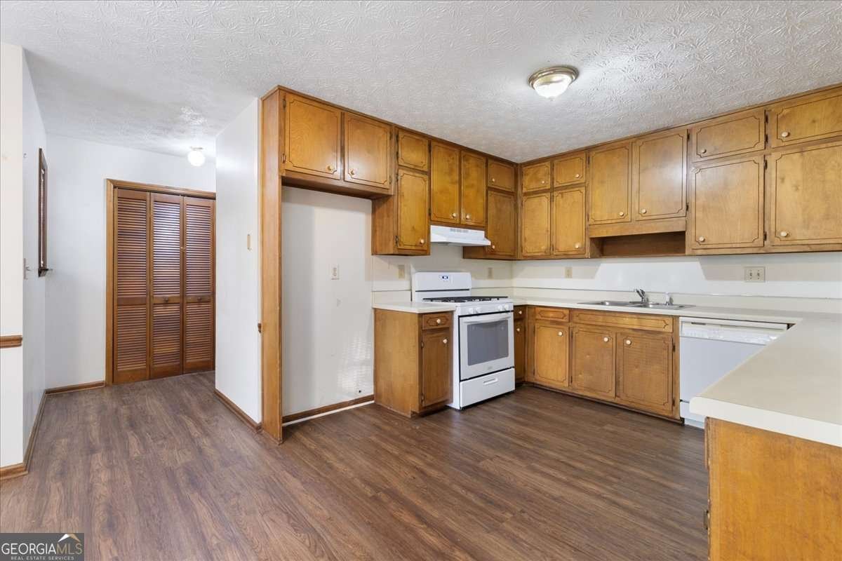 1786 Dunbarton Drive Lithonia - 17