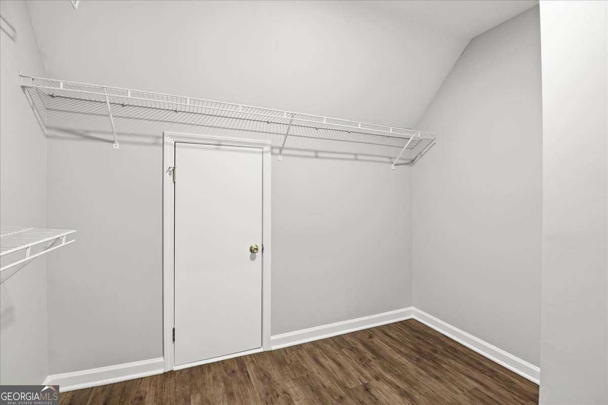 1029 Chatsworth Lane Woodstock - 4