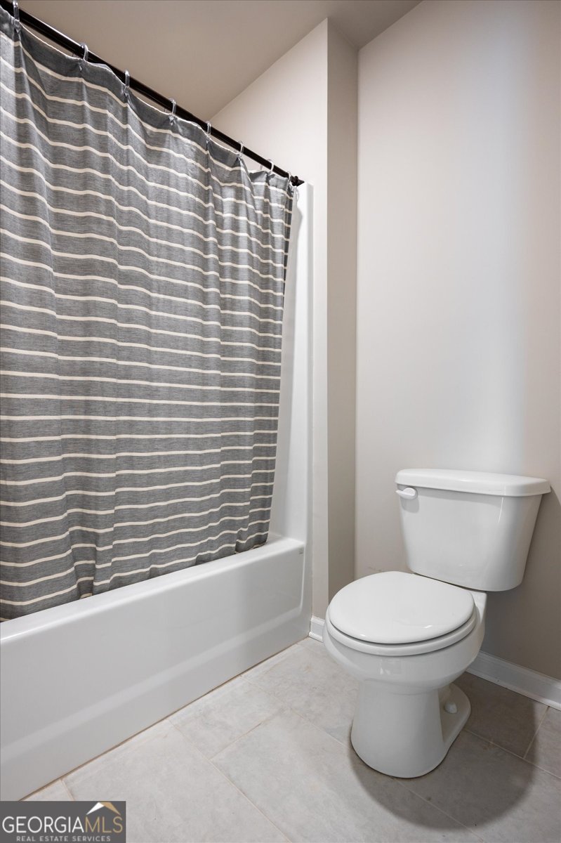 5381 Front Runner Court Sugar Hill - 35