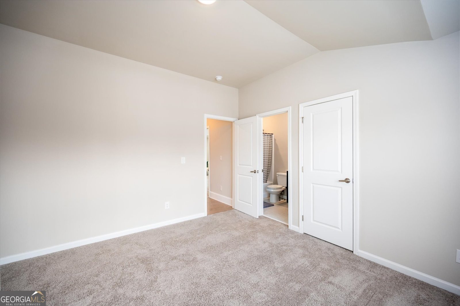 5381 Front Runner Court Sugar Hill - 37