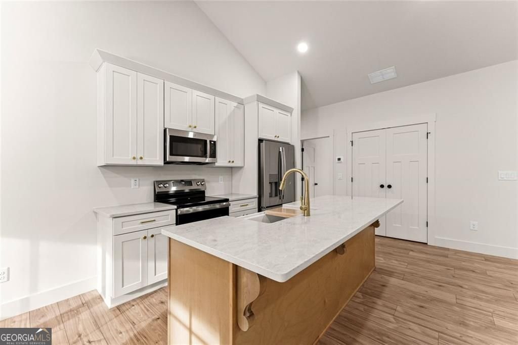 477 Thomason Road Cleveland - 14