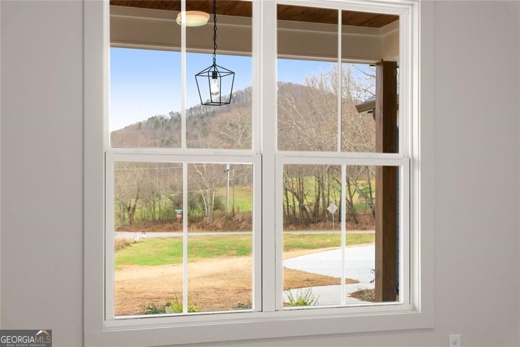 477 Thomason Road Cleveland - 37