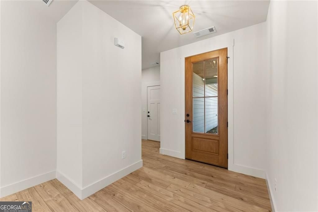 618 Thomas Road Cleveland - 10