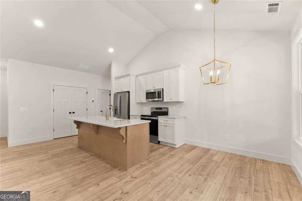 618 Thomas Road Cleveland - 13