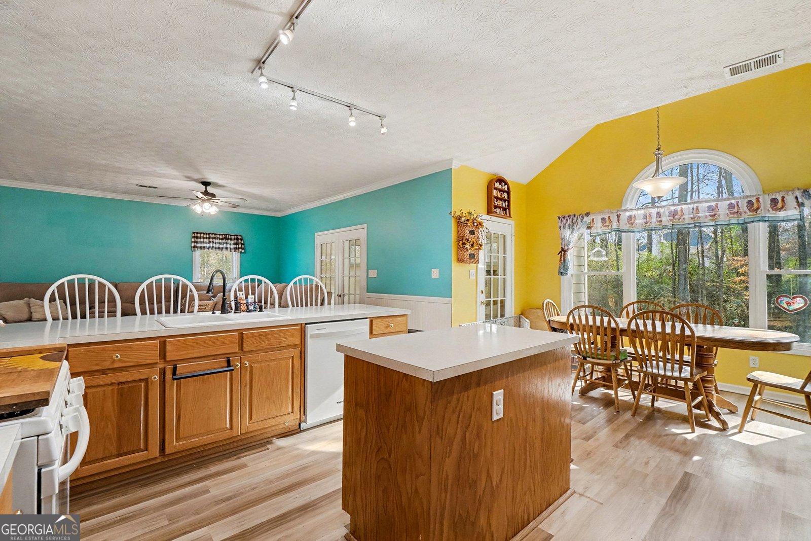 4563 Meadows Road Powder Springs - 15