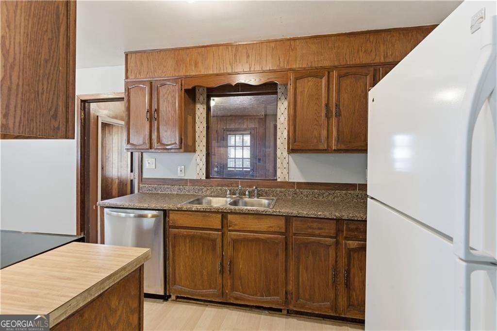 737 Scott Lane Marietta - 10