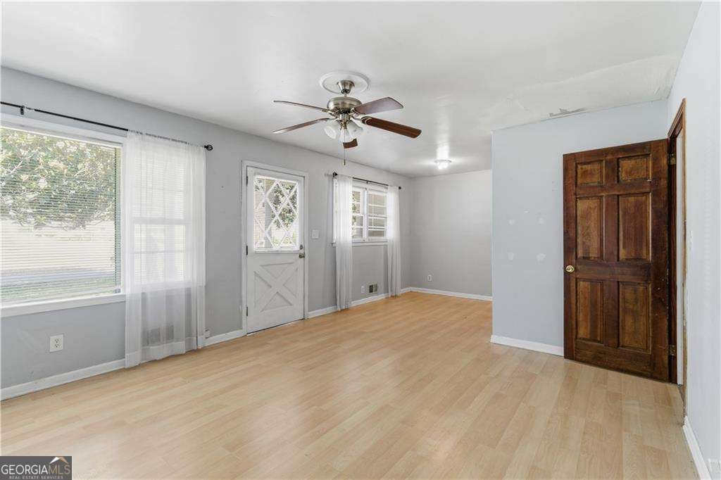 737 Scott Lane Marietta - 5