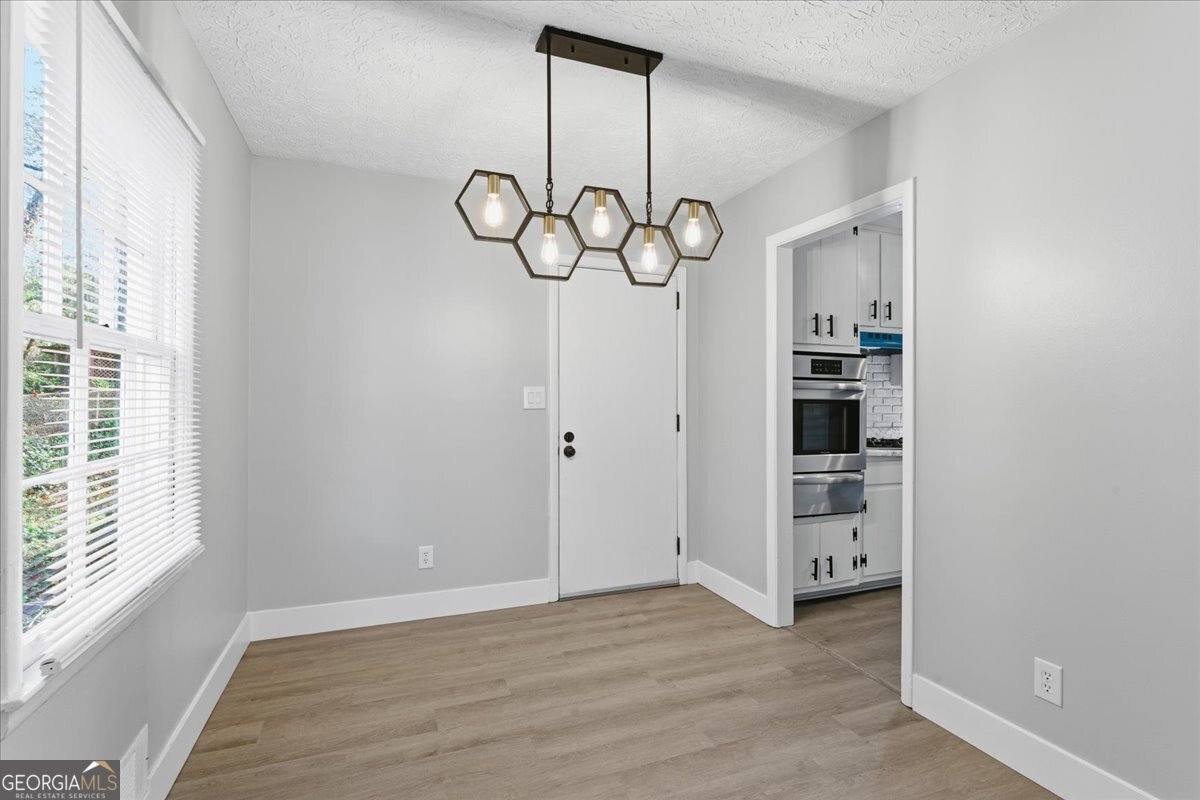 5674 Sandhurst Drive Forest Park - 3