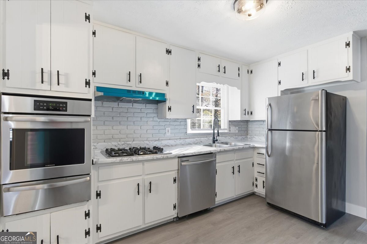 5674 Sandhurst Drive Forest Park - 4