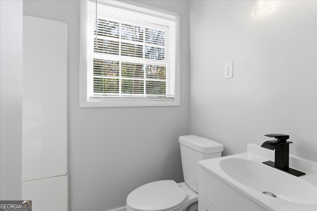 5674 Sandhurst Drive Forest Park - 8