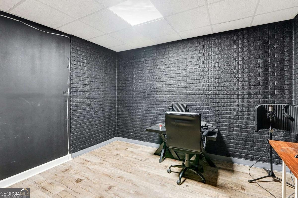 517 Pine Hill Road Griffin - 34