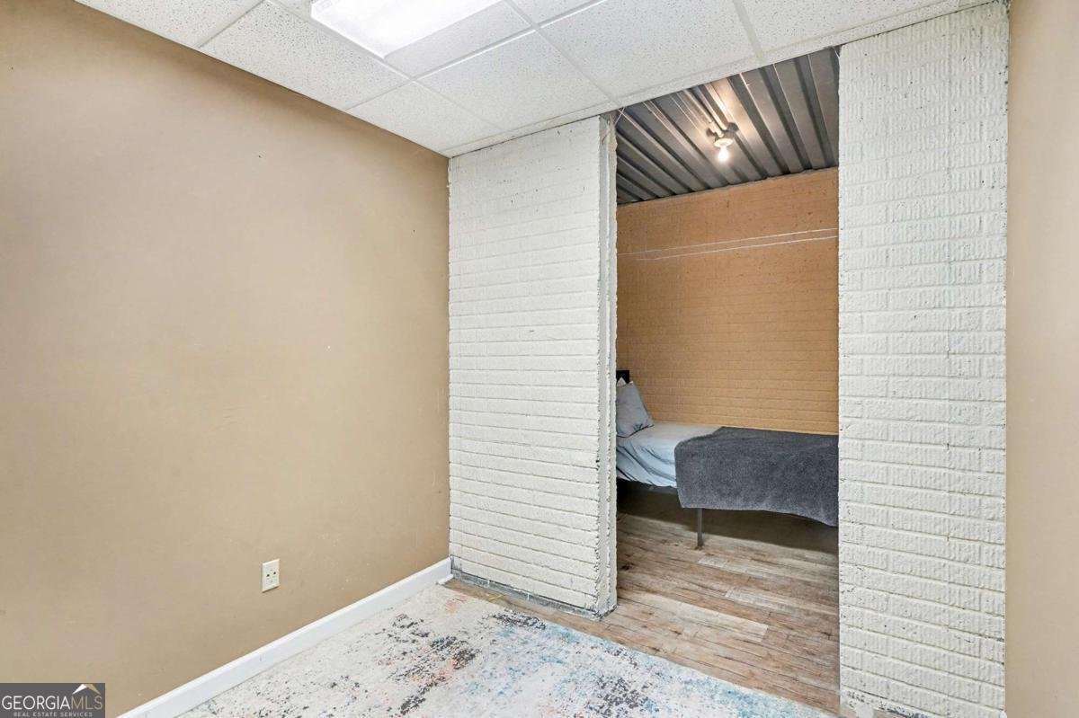 517 Pine Hill Road Griffin - 43