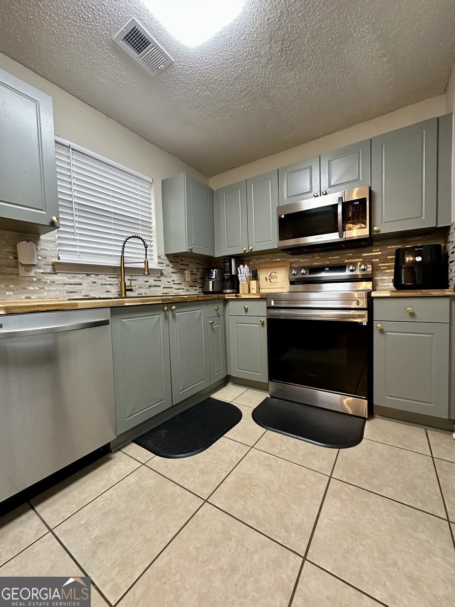 236 Turnstone Road Stockbridge - 6