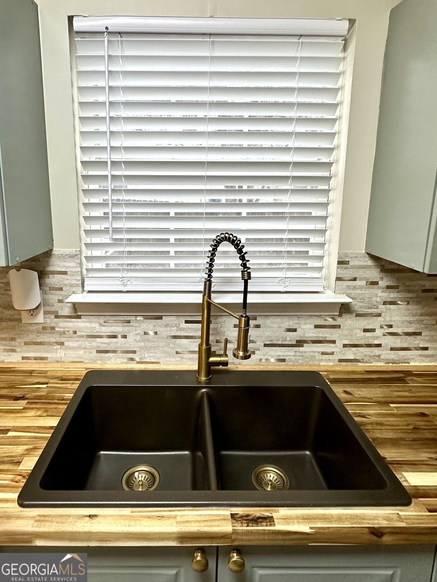 236 Turnstone Road Stockbridge - 7