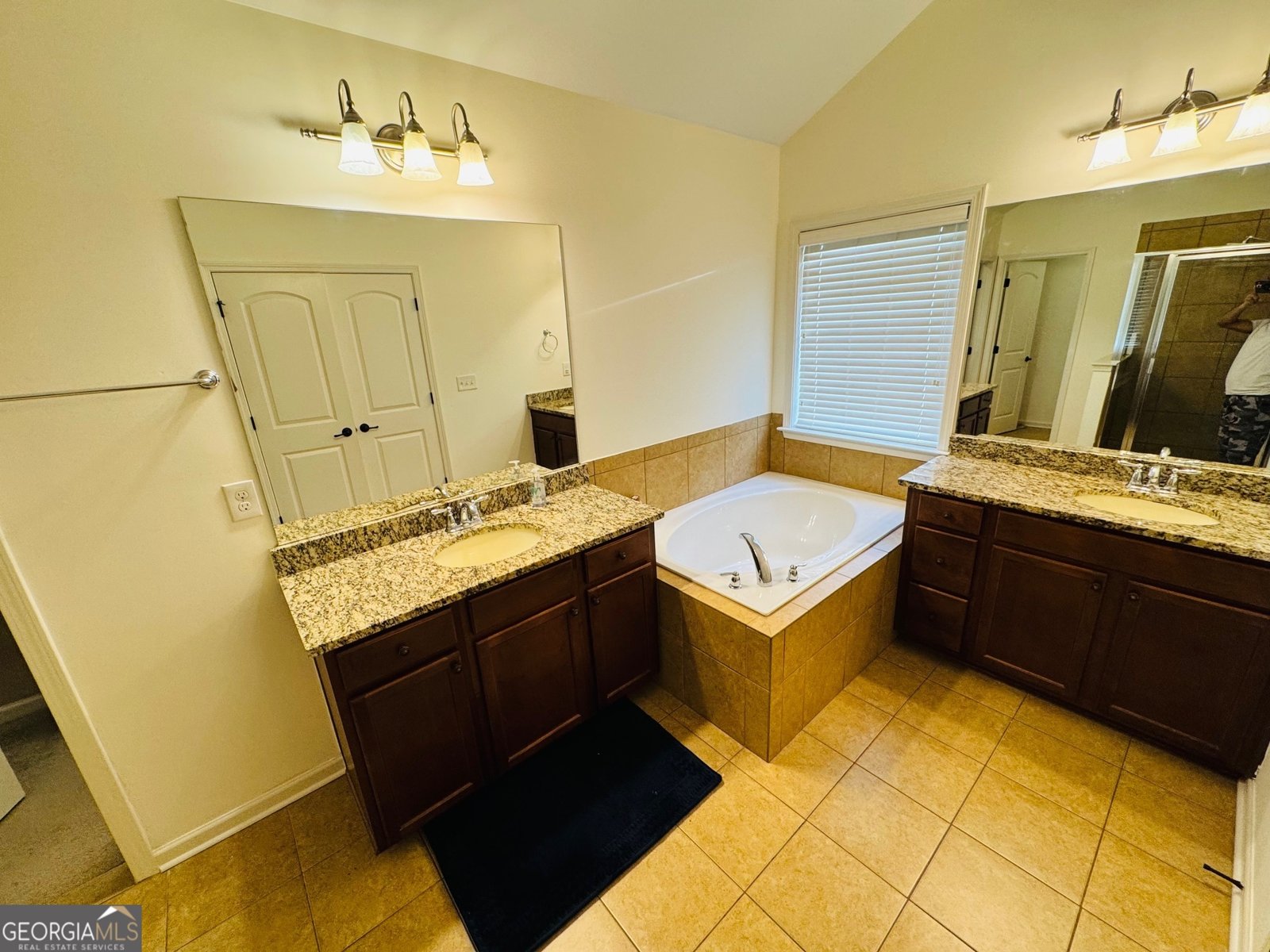 2510 Benefield Road Cumming - 38