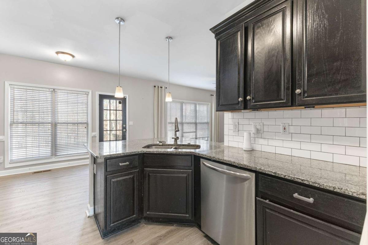 7720 Paces Lane Gainesville - 20